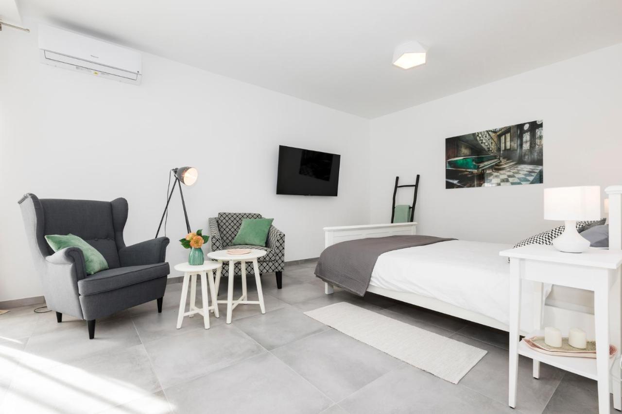 Valbay Residence Mali Lošinj Eksteriør billede